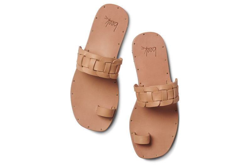 Barbet leather toe-ring sandals in honey - top shot