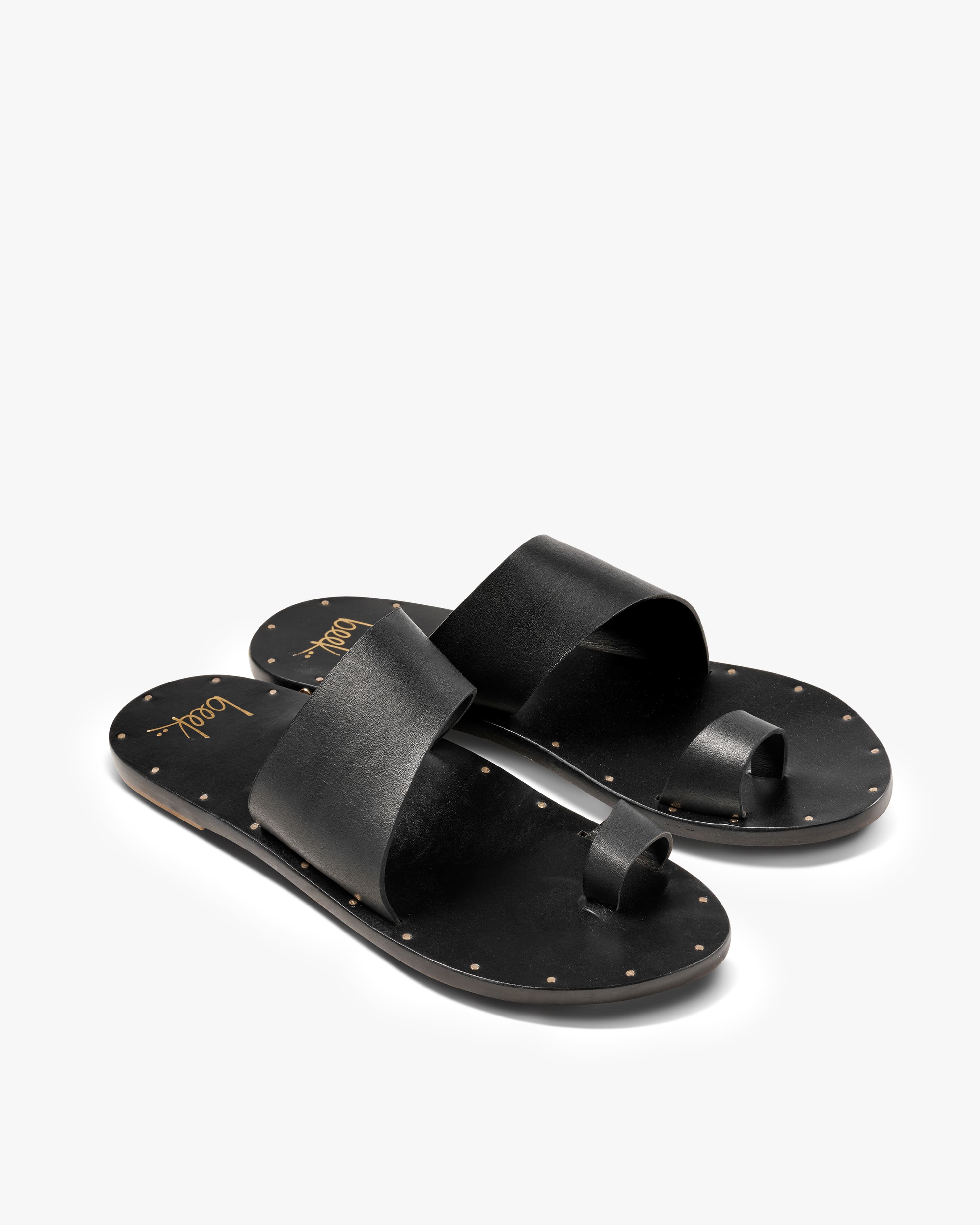Finch Leather Toe Ring Sandal - Black | beek