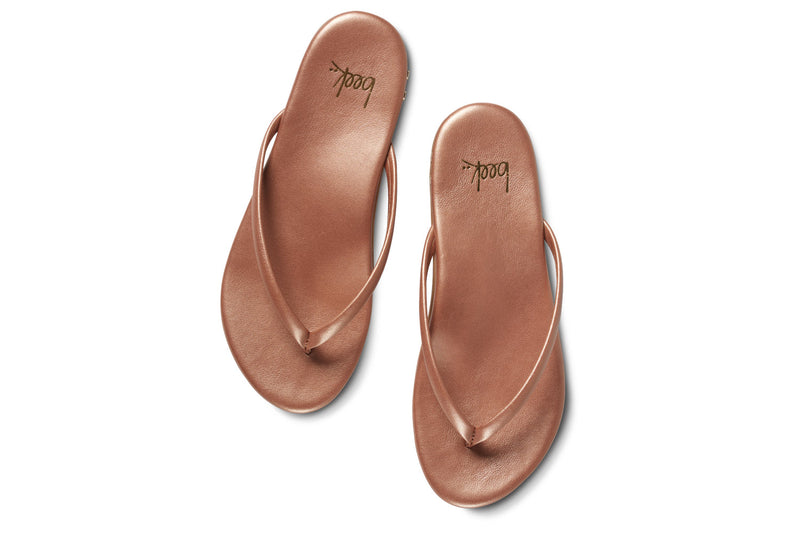 Sunbeam leather flip flop sandal in rose gold - top shot