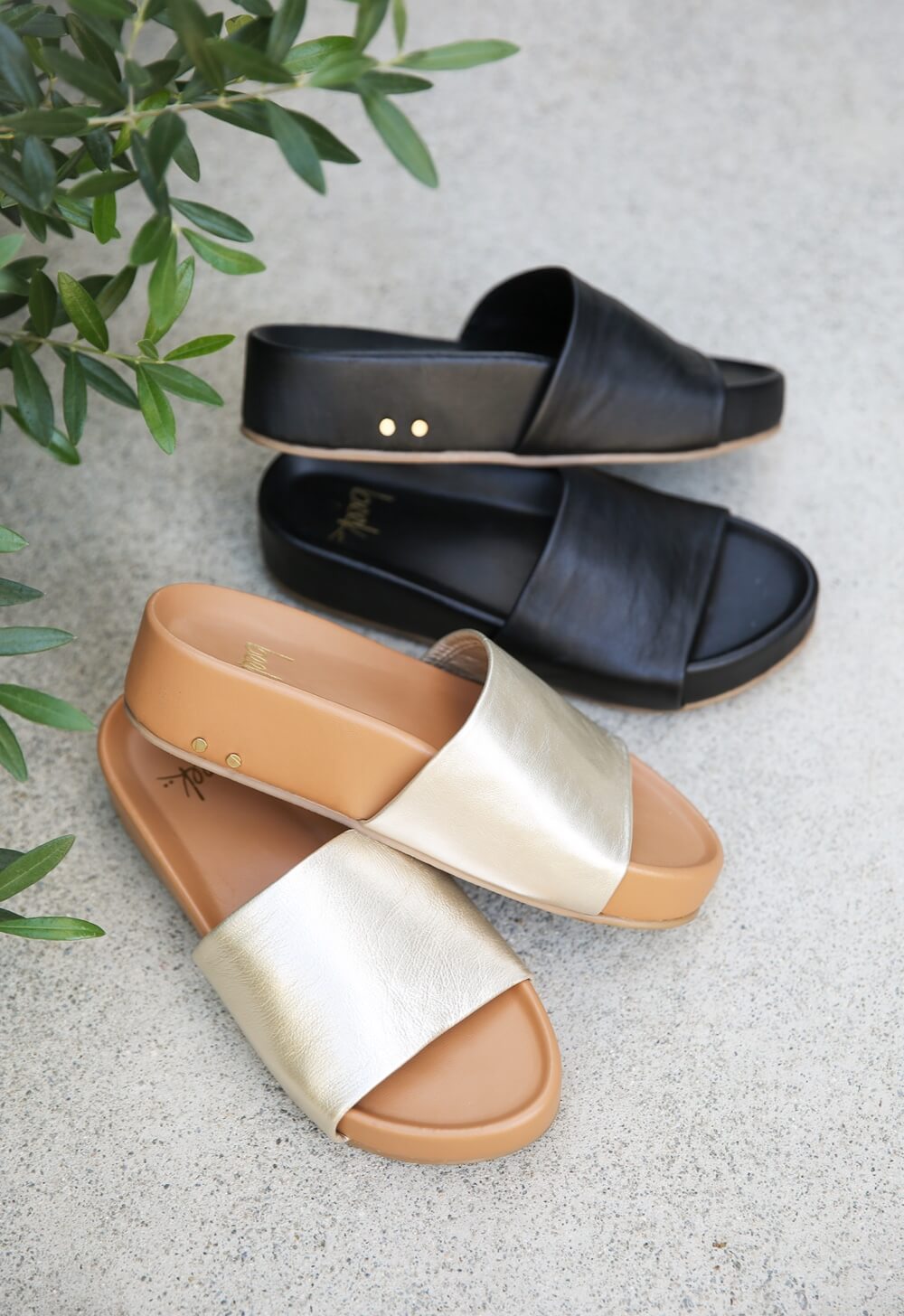 Pelican leather platform sandals in platinum/beach and black.