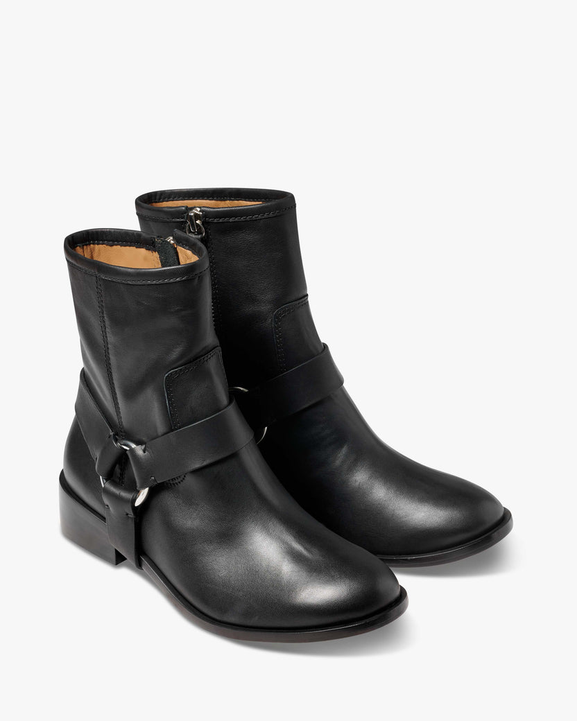 Grackle leather boots with removable harness - product angle shot