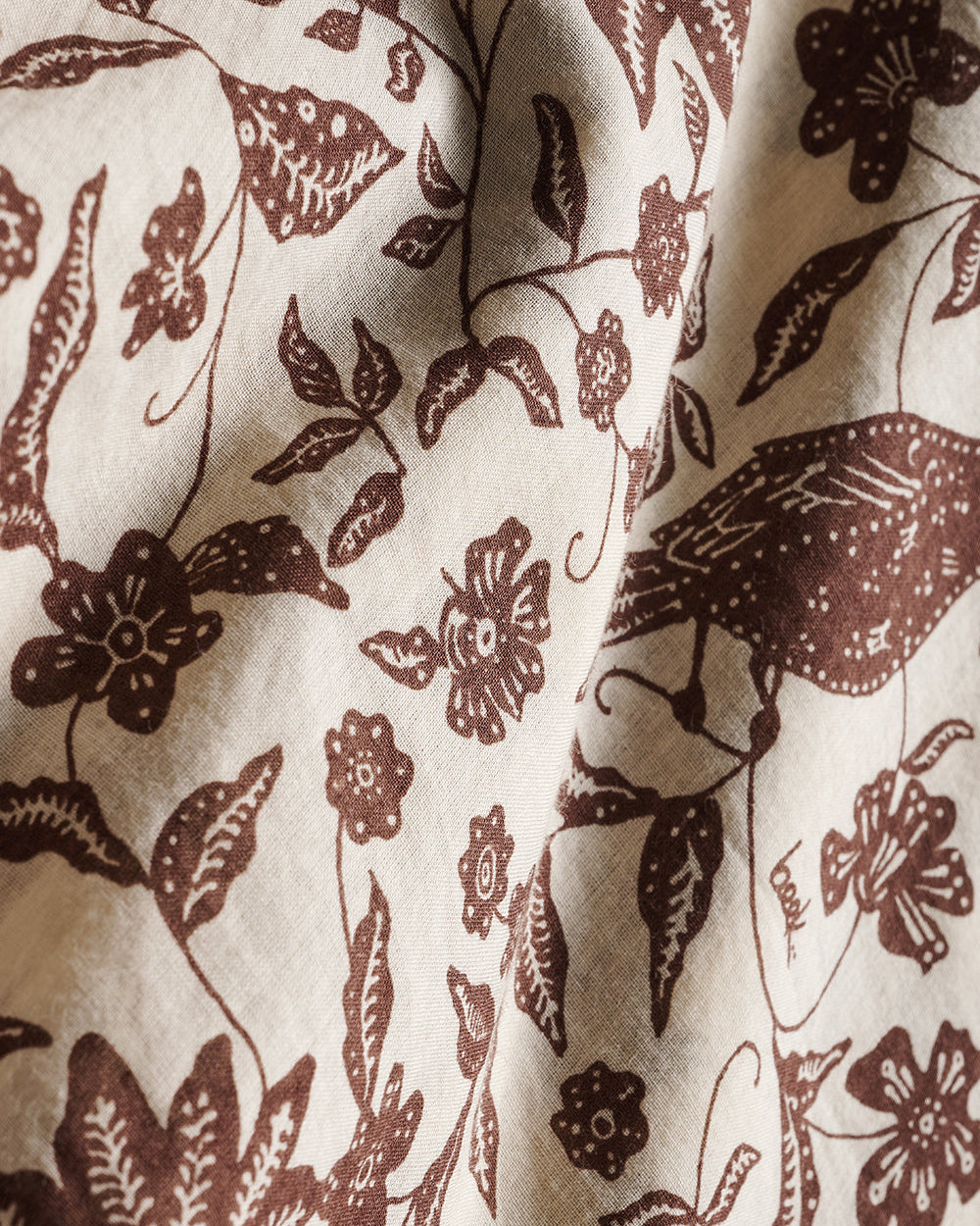 Detail shot of Pixie Scarf in coffee