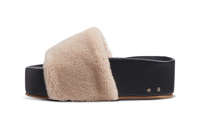 Albatross Shearling platform sandal in natural/black - product side shot