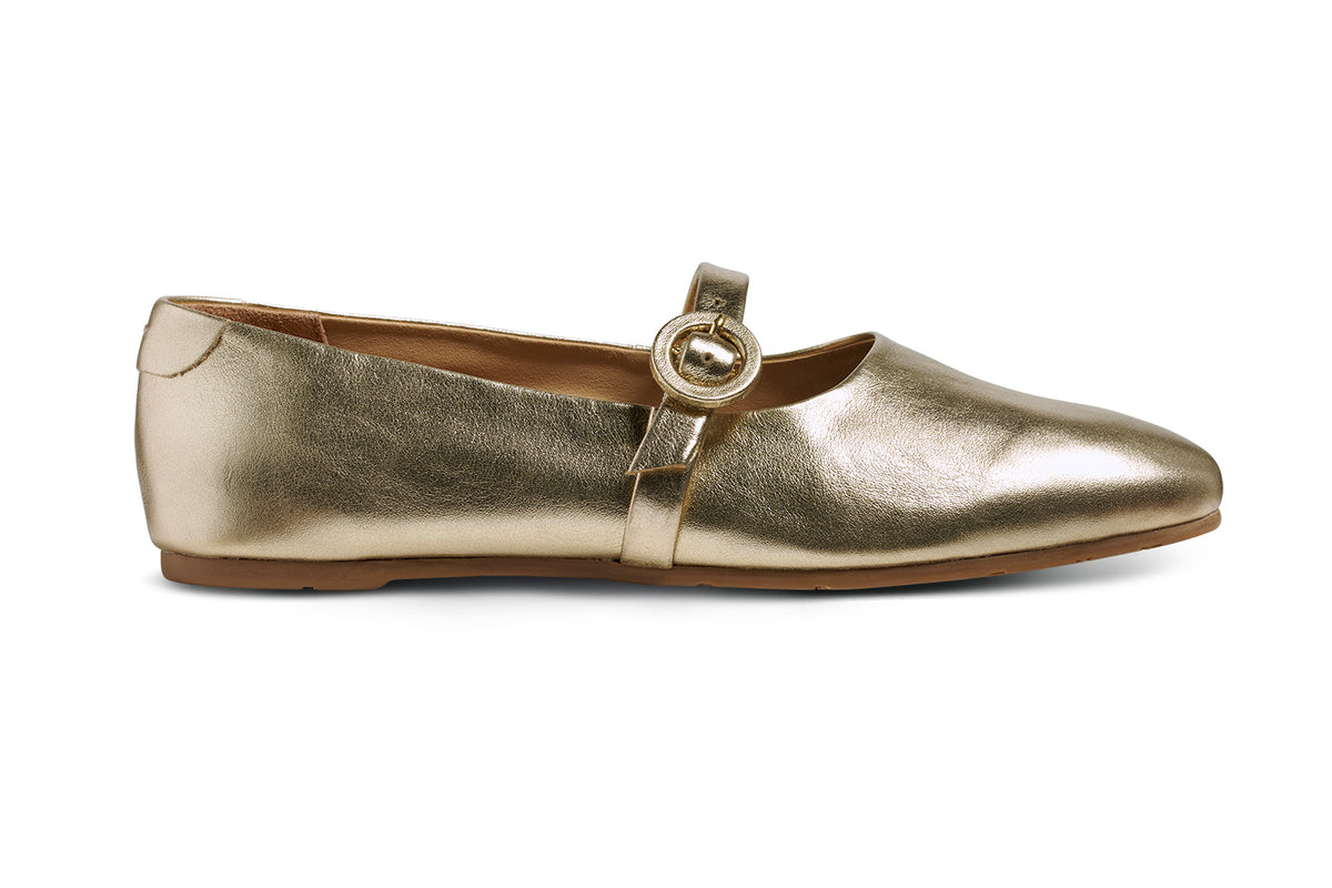 Crane leather mary jane shoes in gold - product side shot