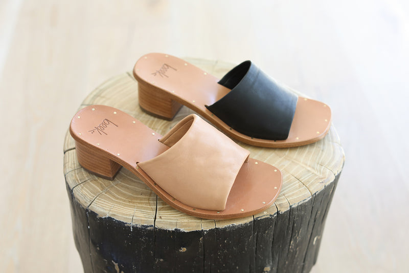 Group shot of Emerald block heeled leather sandals in honey and black.