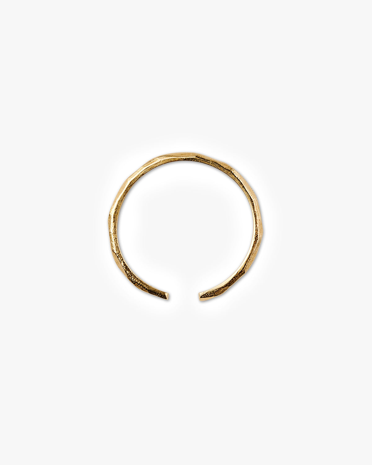 Faceted toe ring in gold