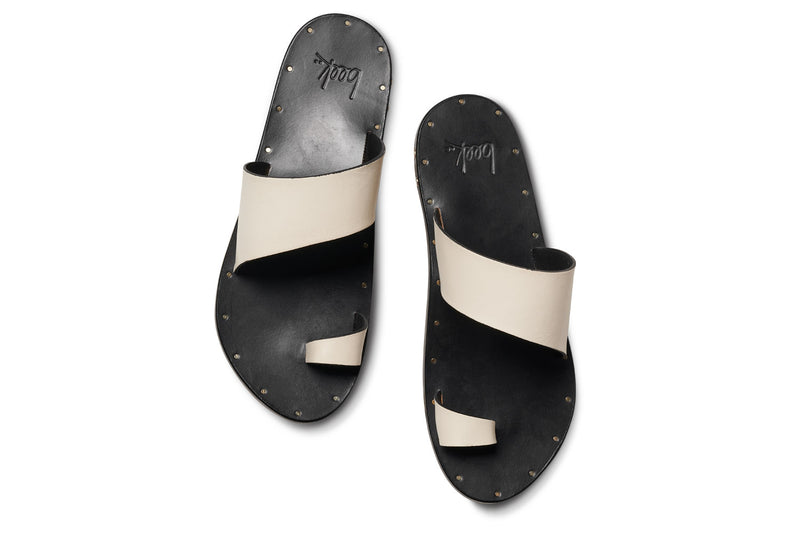Finch leather toe ring sandal in eggshell/black - top shot