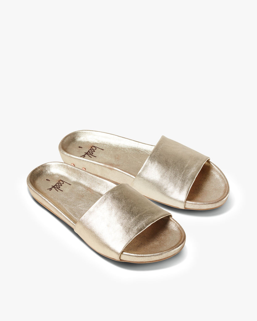 Gallito slide sandal - platinum - angle shot 