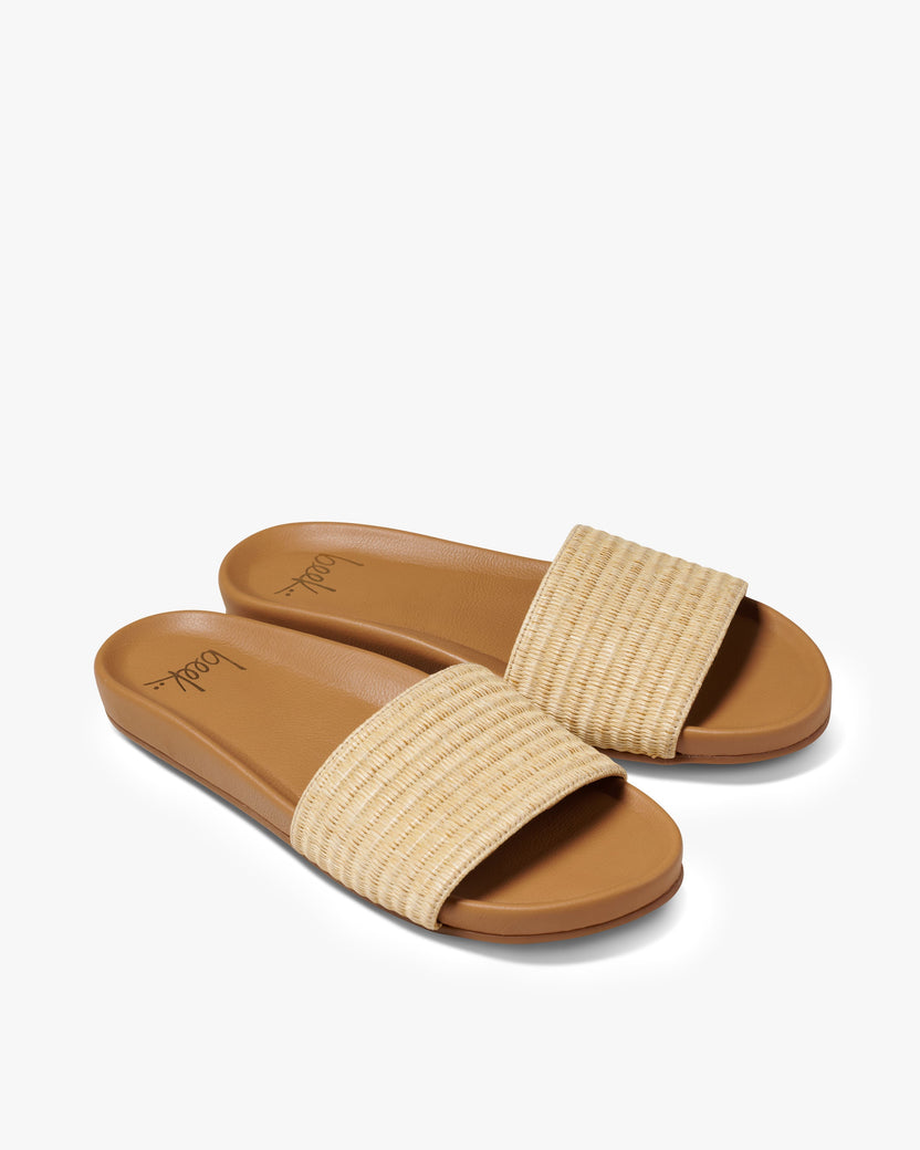 Gallito Raffia leather slide sandal in honey - product angle shot