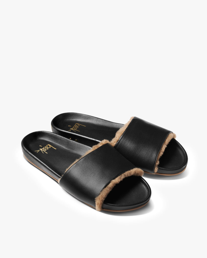 Gallito Shearling slide sandal - black - angle shot