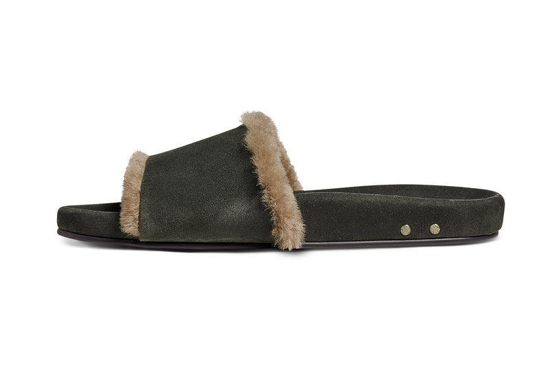 Gallito Shearling suede slide sandals in ivy - product side shot