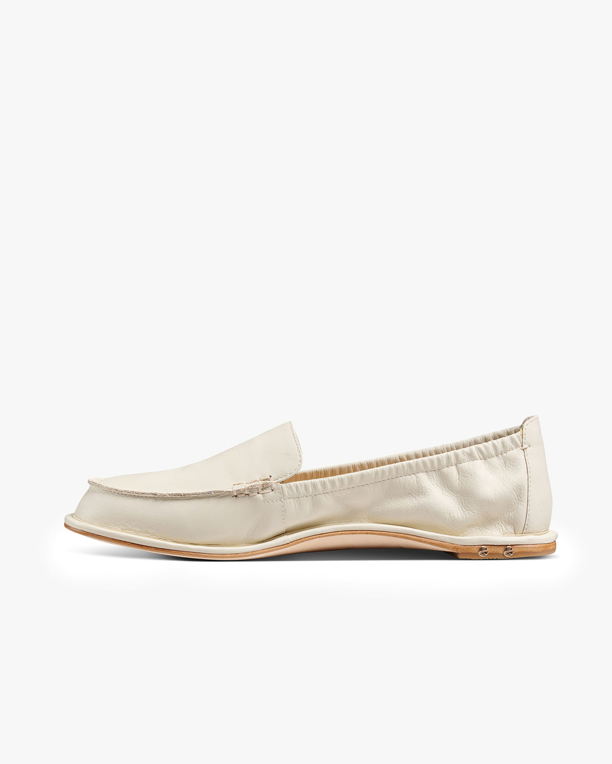 Griffin leather loafers in vanilla - product side shot