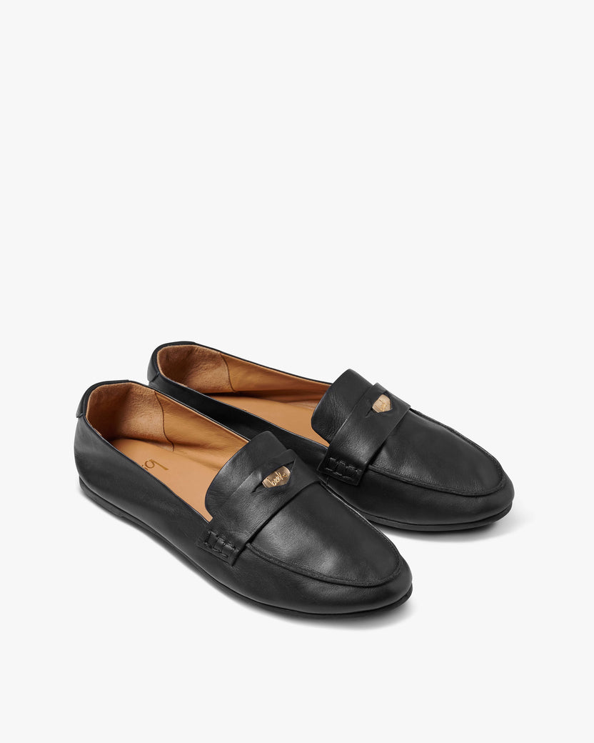 Henny leather penny loafer in black - product angle shot