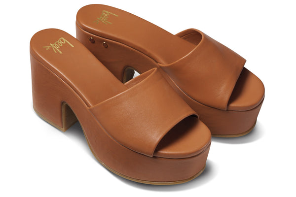 Ibis leather platform heel sandals in tan - angle shot
