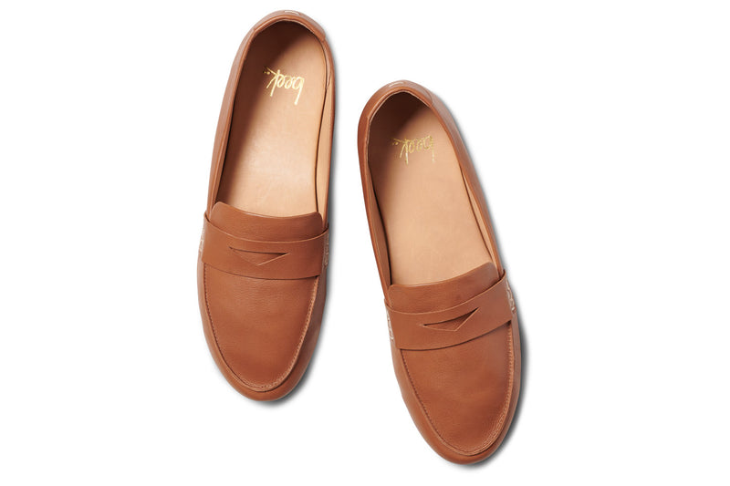 Moorhen leather loafer in tan - top shot