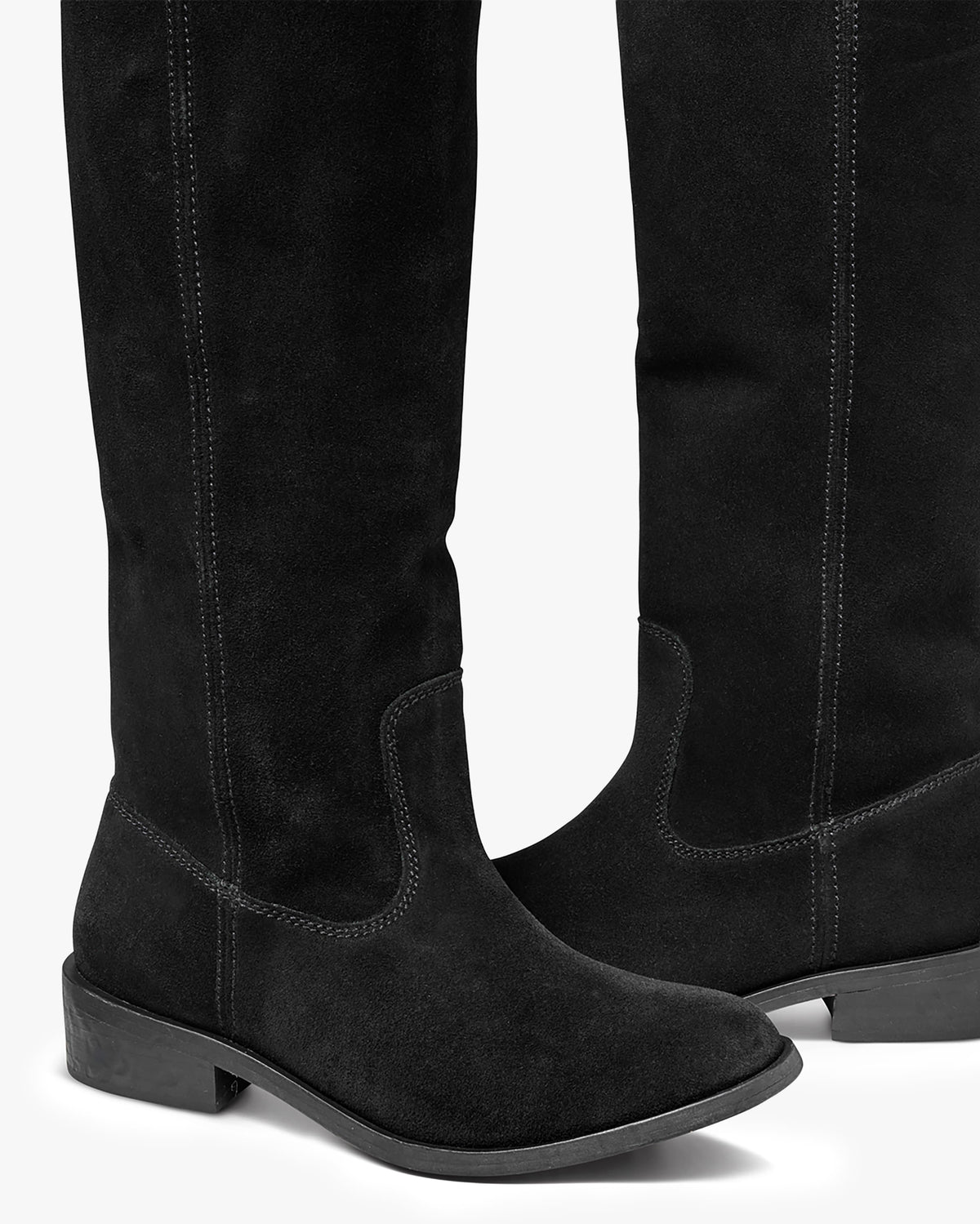 Nuthatch suede knee-high boots in black - product detail shot