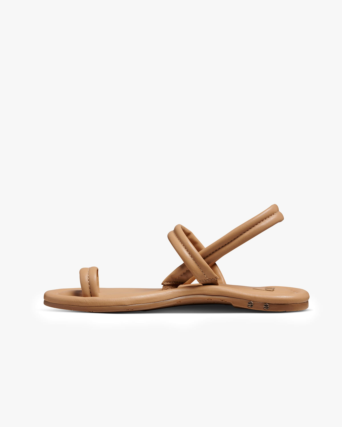 Pavo leather sandal in beach - product side shot
