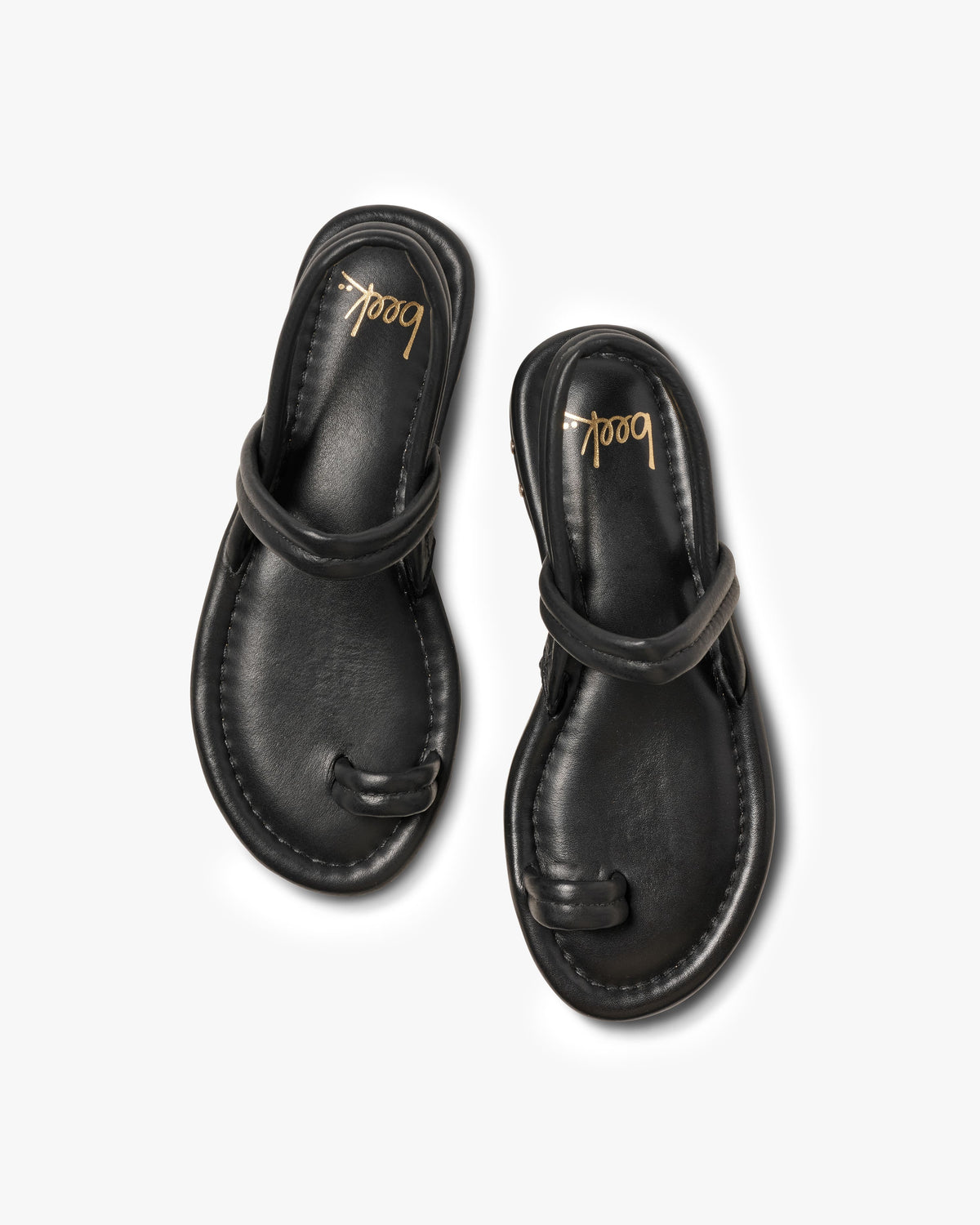Pavo leather sandal in black - product top shot