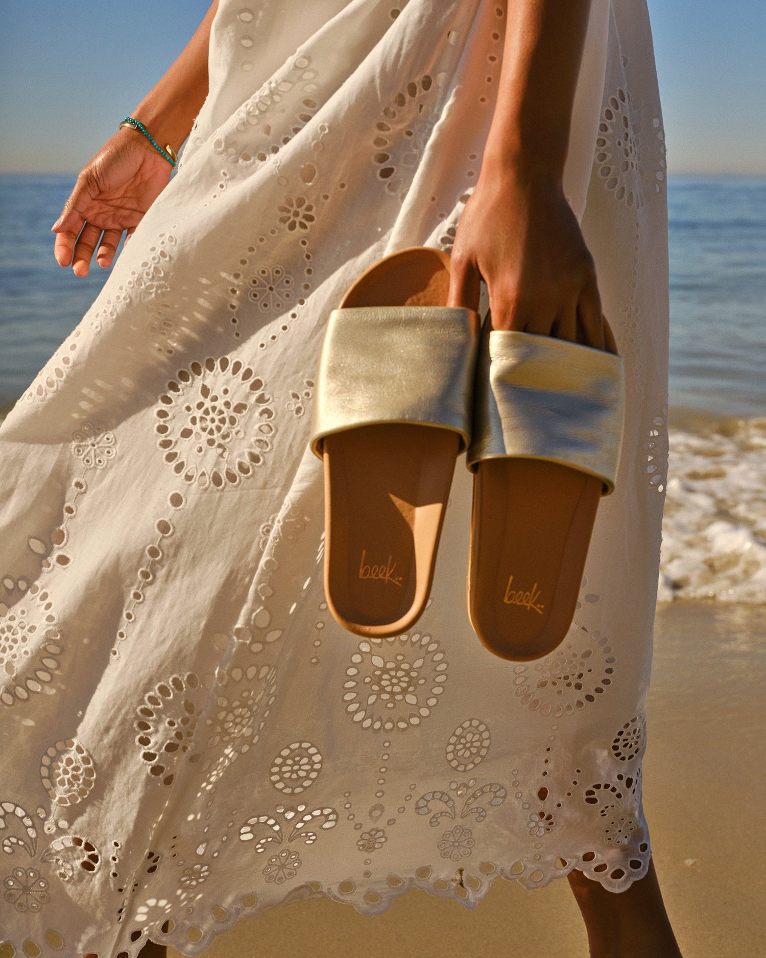 Pelican Leather Platform Sandal - Platinum/Beach | beek