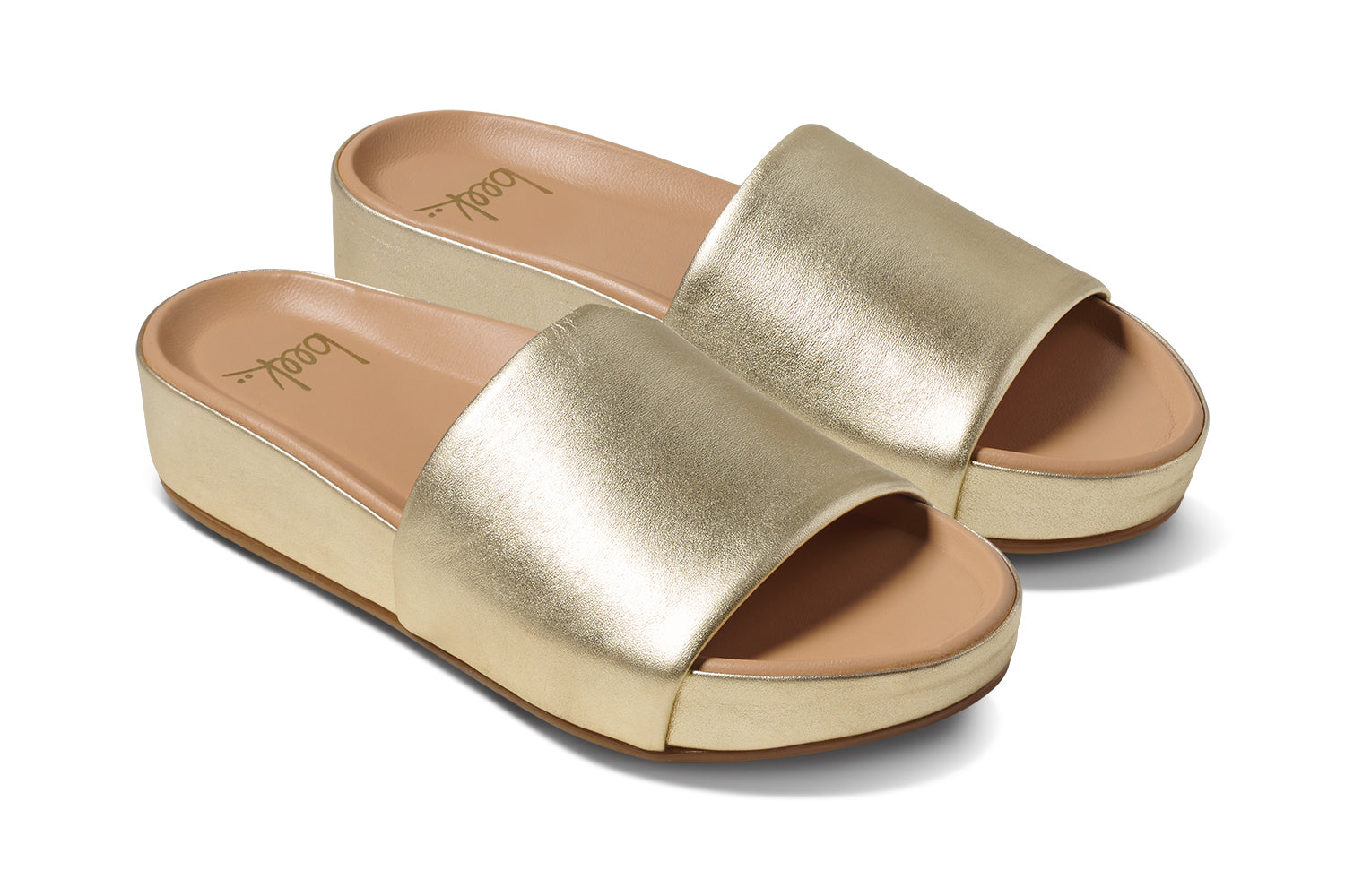 Pelican leather platform sandals in platinum - product angle shot