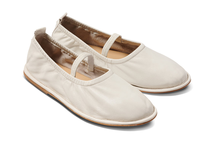 Petey leather ballet shoes in vanilla - product angle shot