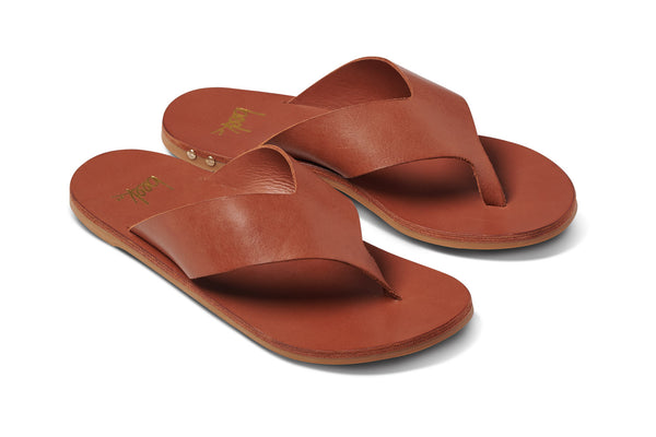 Pip leather flip flop sandal in tan - angle shot