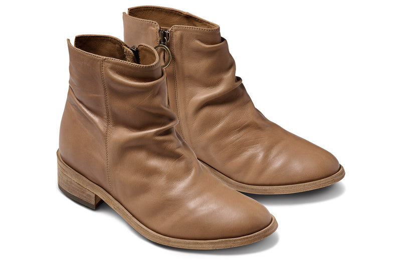 Saddle leather booties outlet