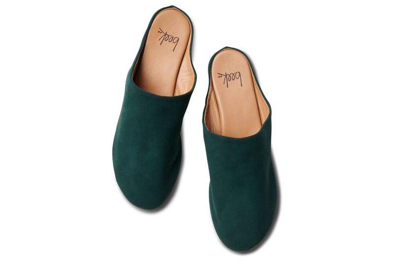 Sanderling suede mule in forest - top shot