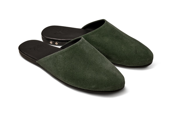 Siskin suede mule in ivy - product angle shot