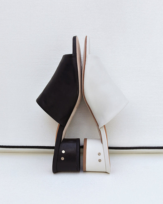 Stilt leather heeled sandal in vanilla and black