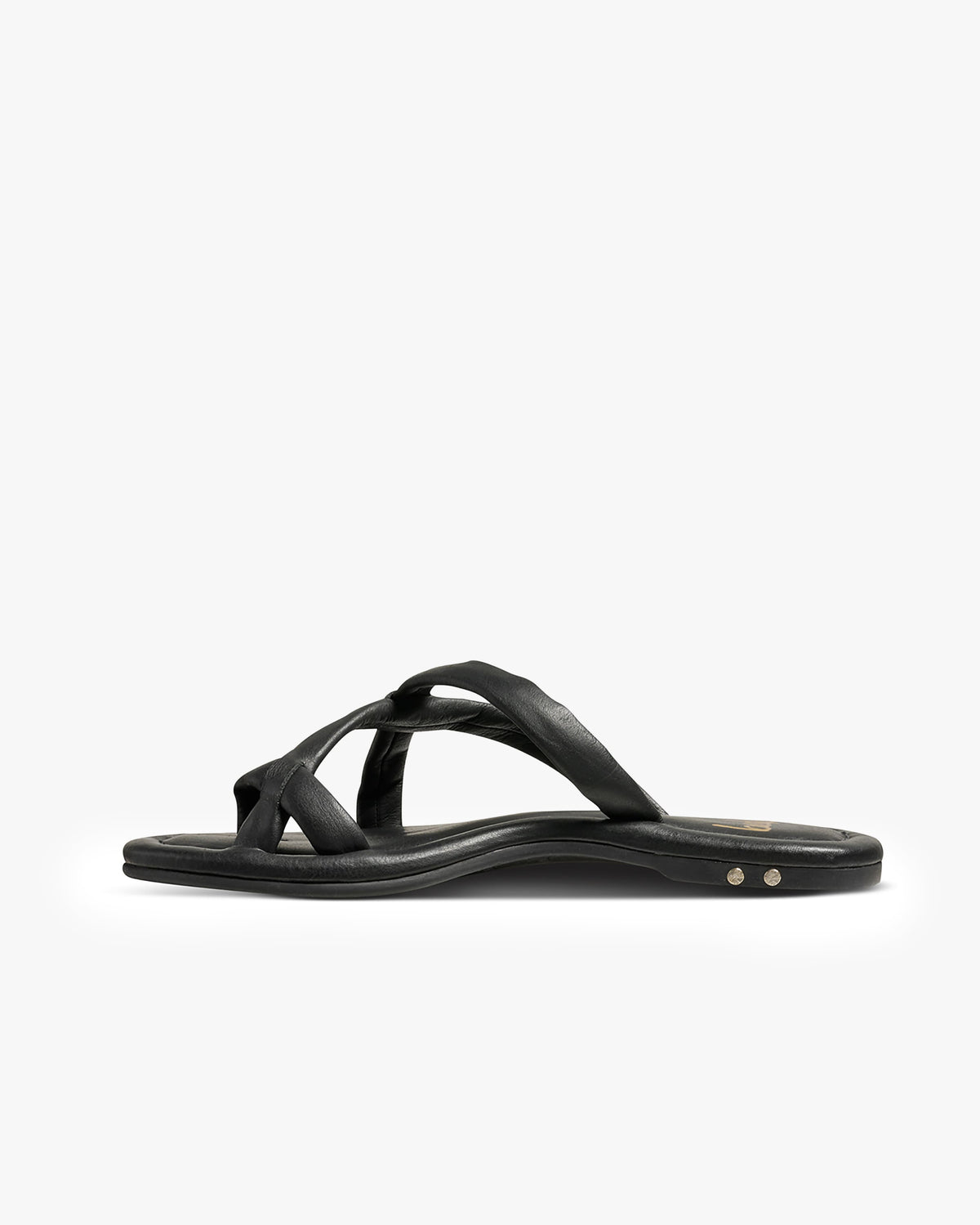 Sungem leather toe-ring sandal in black - product side shot
