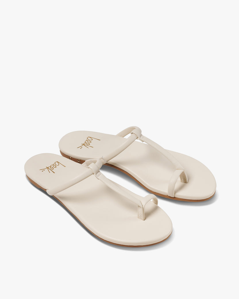 Teebird leather sandal in vanilla - product angle shot