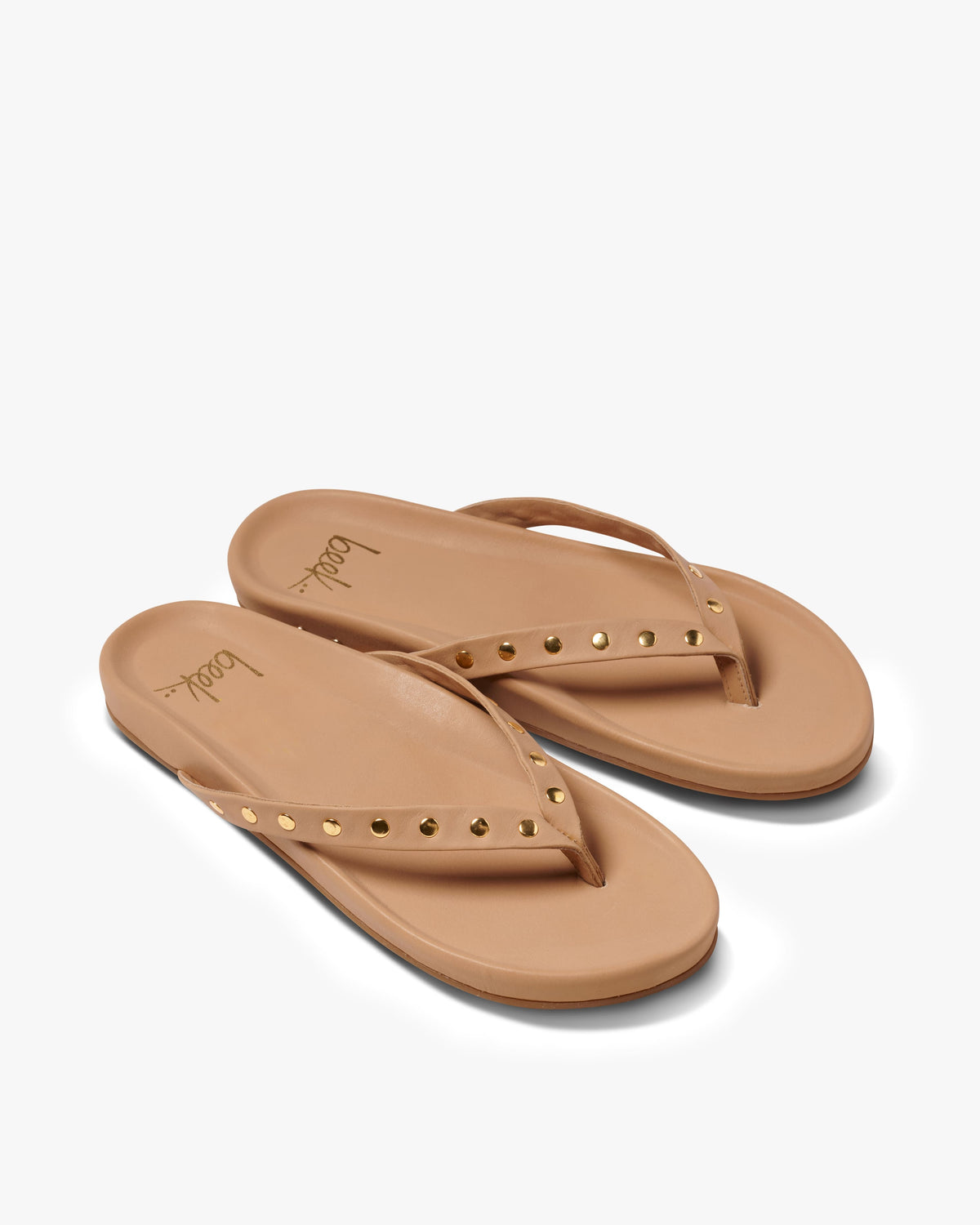 Tringa leather flip flop sandal in beach - product angle shot
