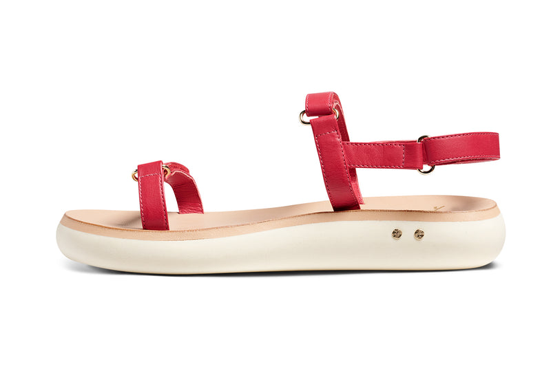 Tyto leather sandal in lipstick - product side shot