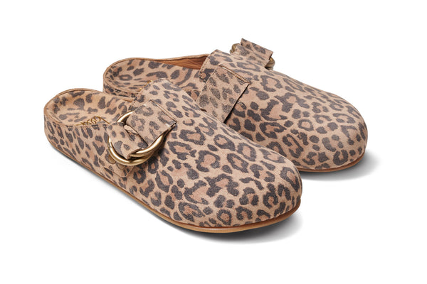 Vulture suede slide in leopard - product angle shot
