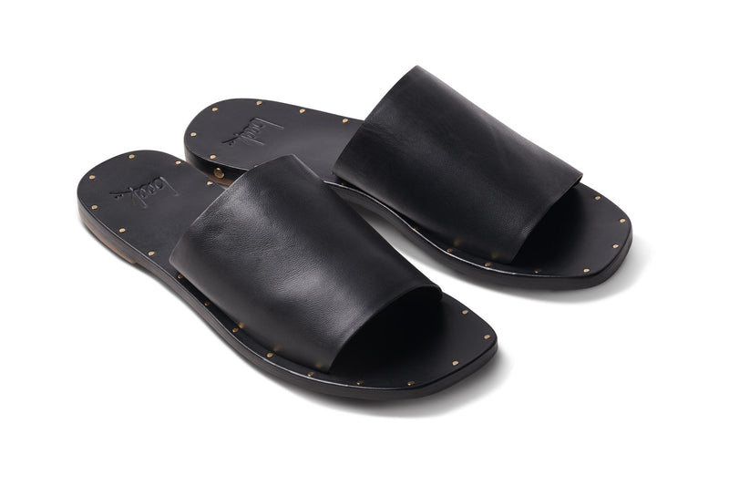 WEEBILL - Black Leather Slide Sandal | beek