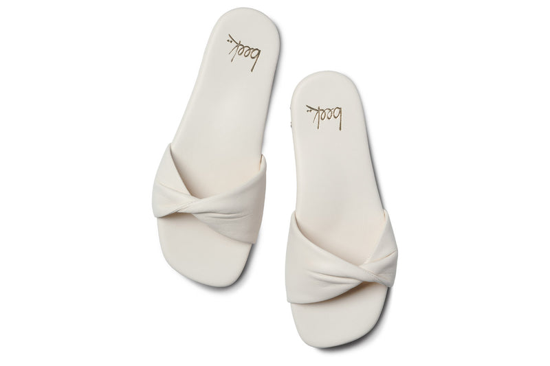 Whipbird leather slide sandal in eggshell - top shot