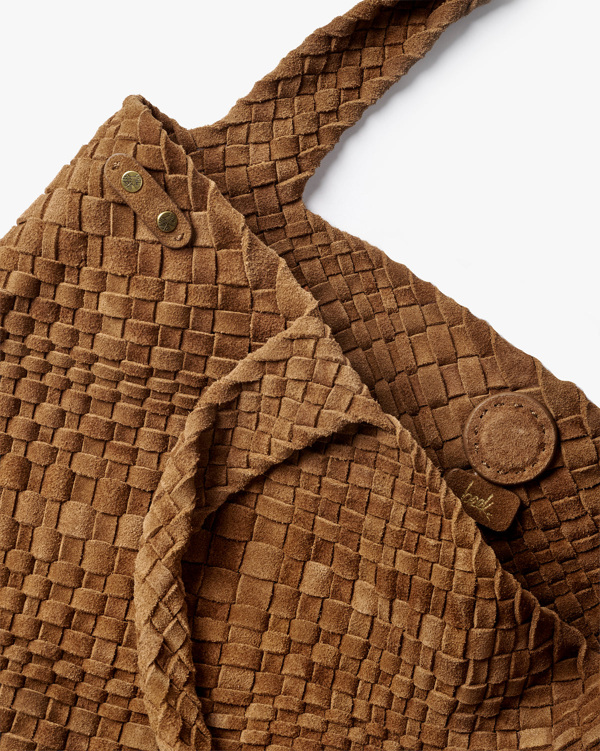 Willet woven shoulder handbag in chestnut - product detail shot