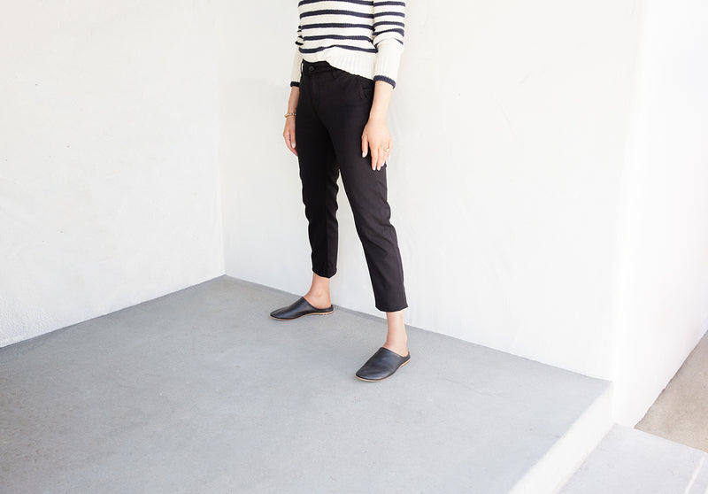 SANDERLING mules - black - on model shot
