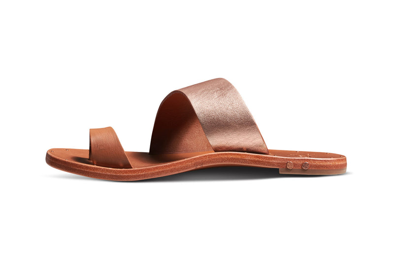 Finch toe ring sandal - rose gold/tan - side shot
