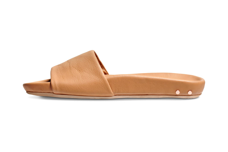 Gallito slide sandal - honey - side shot