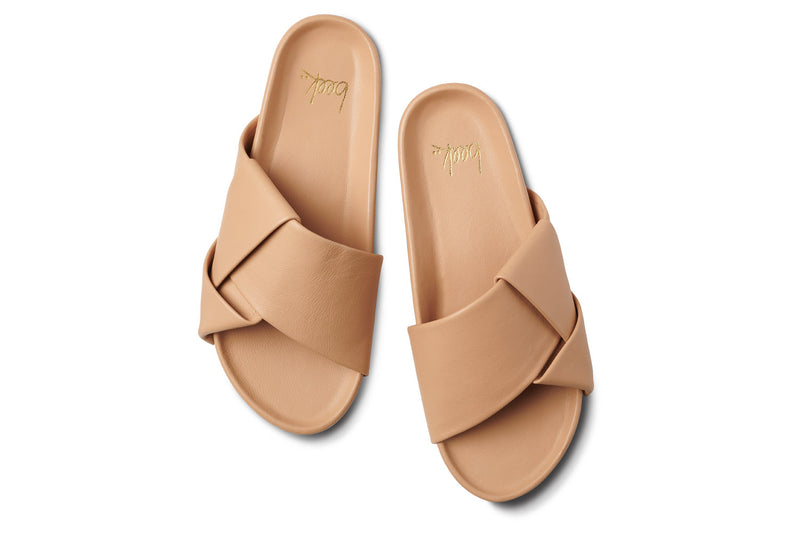 Tori leather slide sandal in beach - product top shot