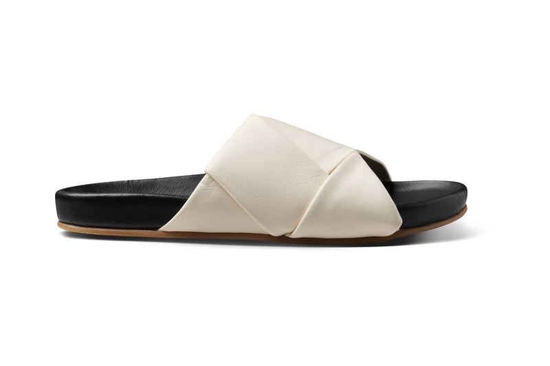 Tori slides best sale